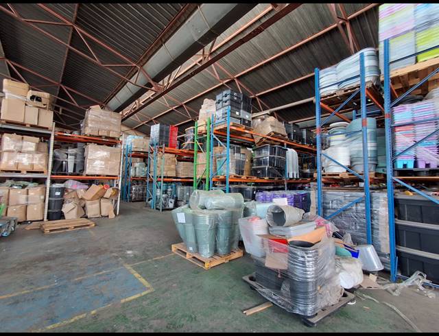 2,882M² WAREHOUSE TO LET IN HERIOTDALE